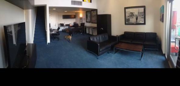 8981 W Sunset Blvd, West Hollywood, CA 90069